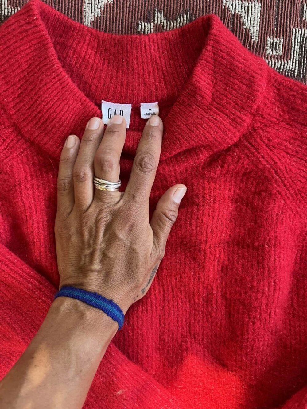 GAP Sweaters (2x) - Picture 3 of 3